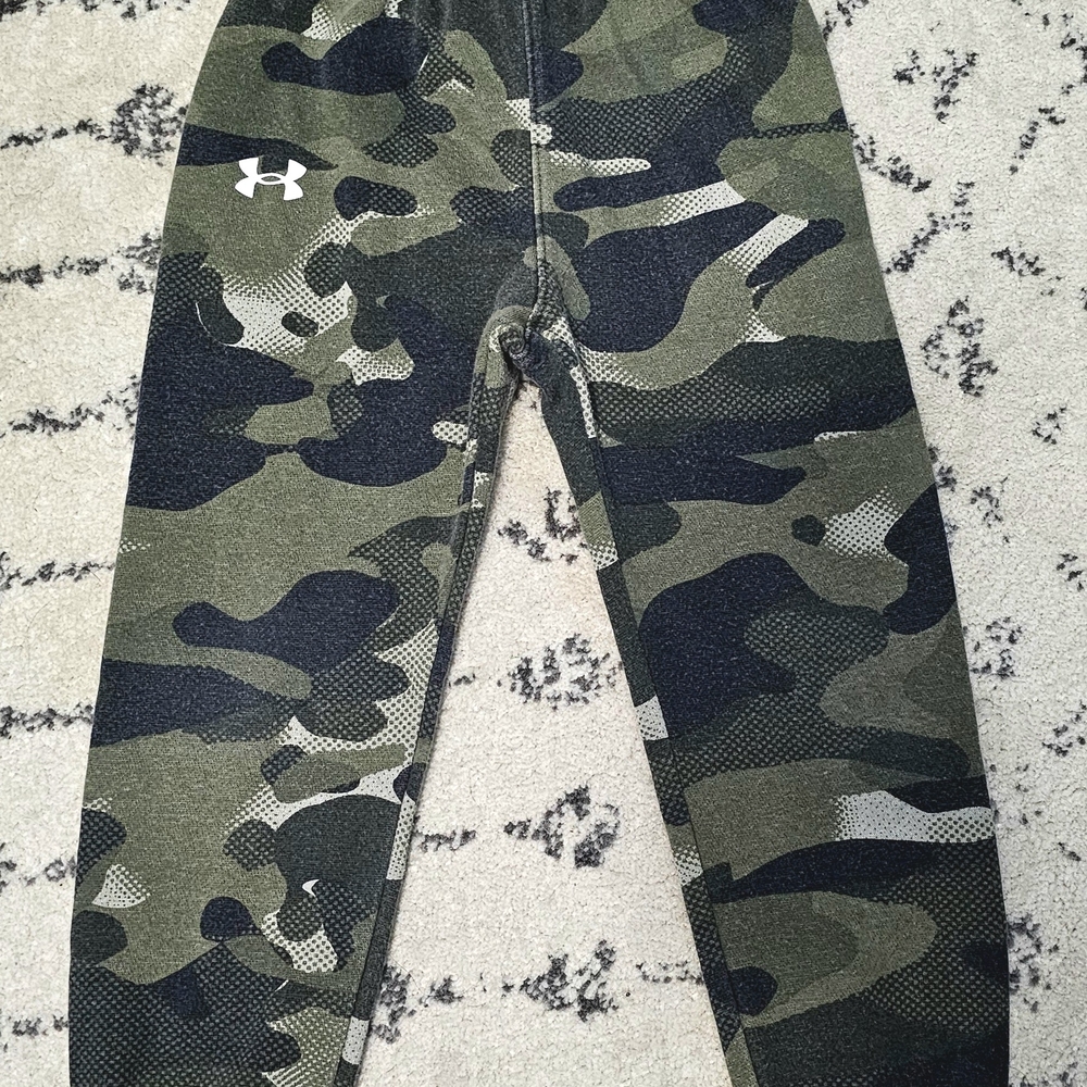 Under Armour Kids' Camouflage Leggings - Black and Green